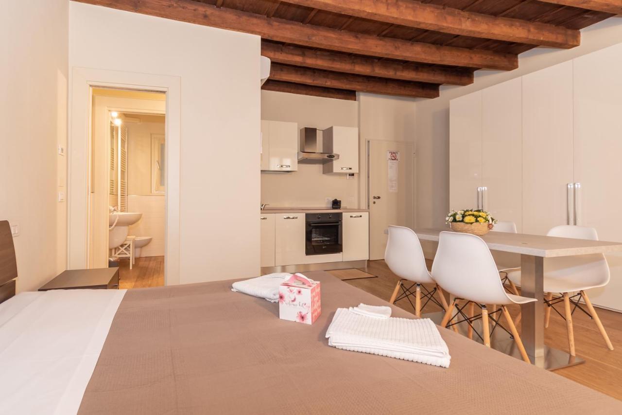 Palazzetto Il Mangano - F&L Apartment Brescia Exterior foto